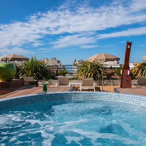 Otel Western Premier Le Patio Des Artistes Wellness Jacuzzi, Cannes
